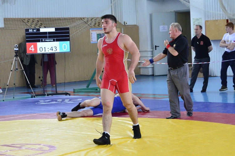 Азамат Закуев – бронзовый призер Всероссийского турнира по вольной борьбе в Грозном