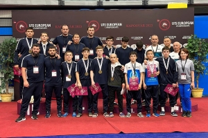 Девять золотых медалей в активе российских борцов-вольников на первенстве Европы среди юношей до 16 лет