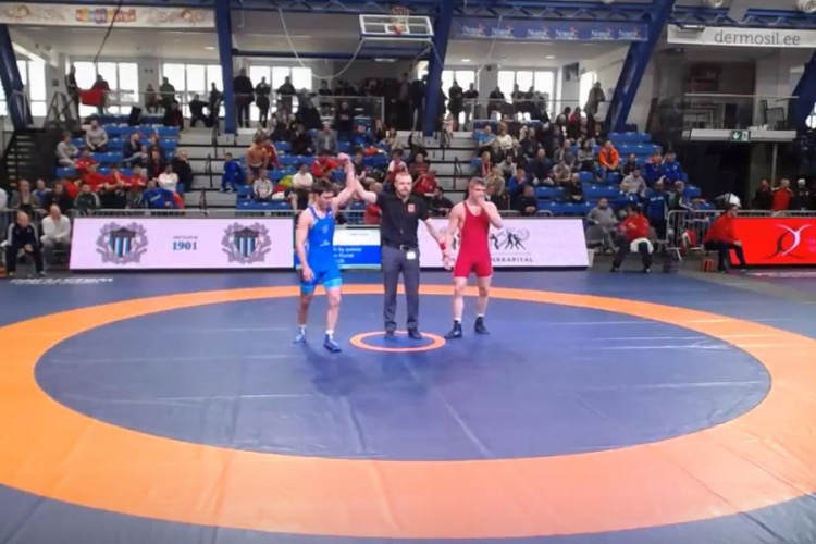 Крымский борец Адам Курак выиграл международный турнир в Таллине