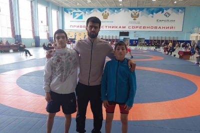 Два «серебра» завоевали крымские борцы-вольники на первенстве ЮФО среди юношей до 16 лет