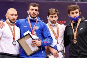 У крымских борцов-вольников – пять медалей на международном турнире Гран-при «Иван Ярыгин»!