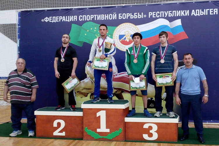 В активе крымских классиков три медали на чемпионате ЮФО