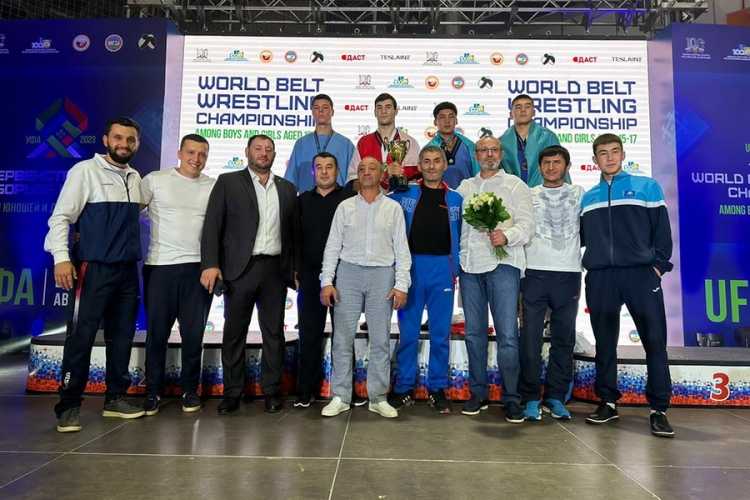 Камиль Ферзуллаев из Бахчисарайского района – серебряный призер первенства мира по борьбе на поясах!