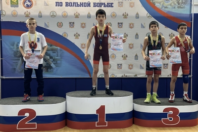 У юных крымских борцов-вольников – три медали на первенстве ЮФО в Краснодарском крае