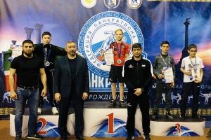 У сборной Крыма – семь медалей на первенстве России по спортивной борьбе панкратион